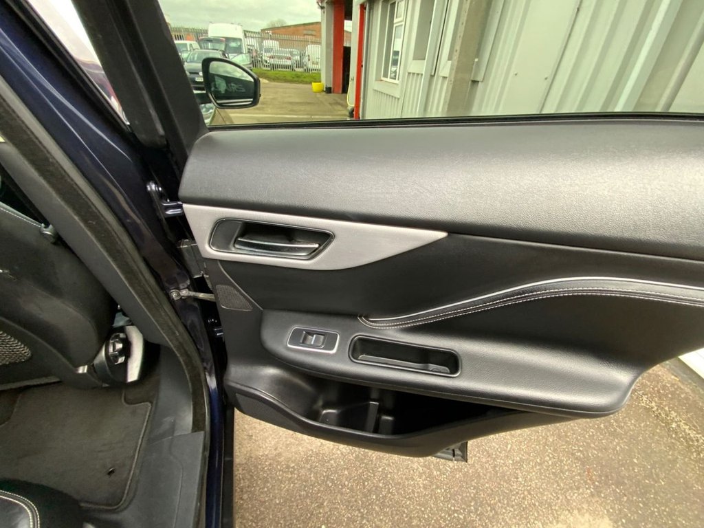 Used Jaguar F-Pace 2016 for sale - 77981489: Photo 23