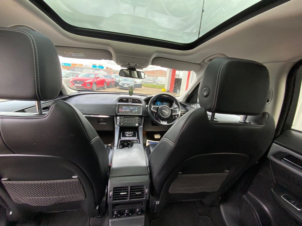 Used Jaguar F-Pace 2016 for sale - 77981489: Photo 34