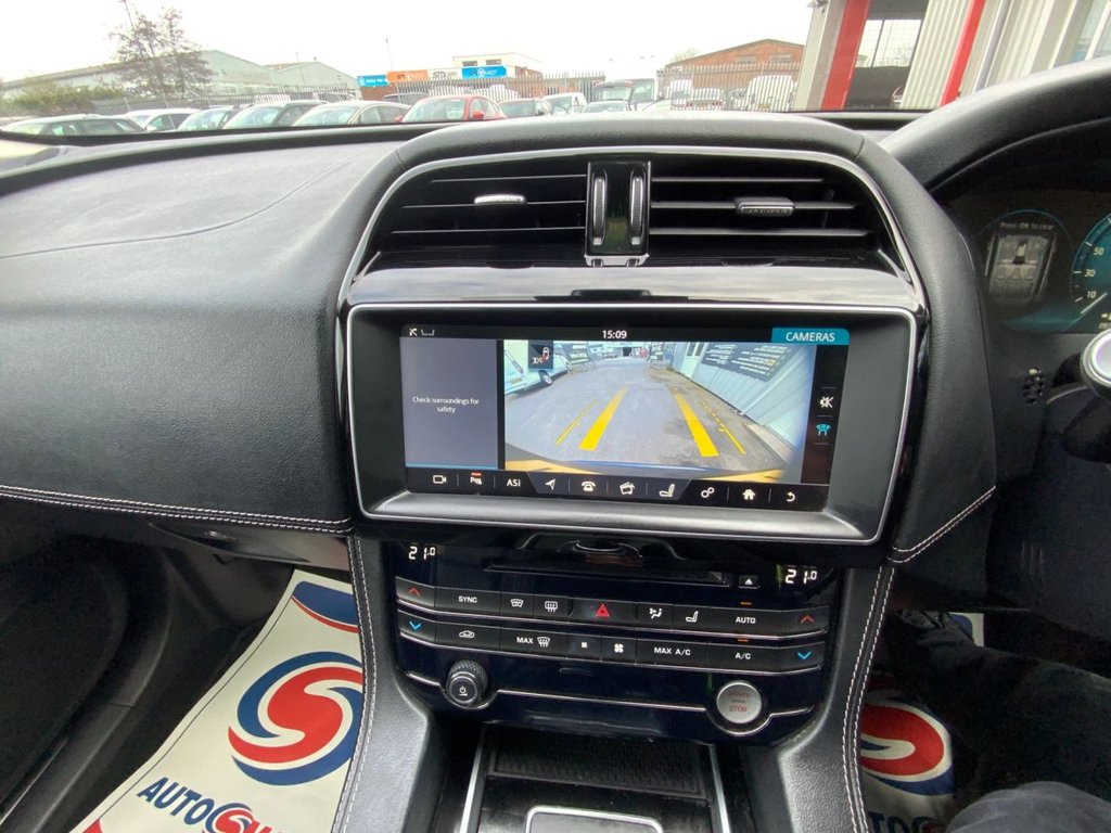 Used Jaguar F-Pace 2016 for sale - 77981489: Photo 44