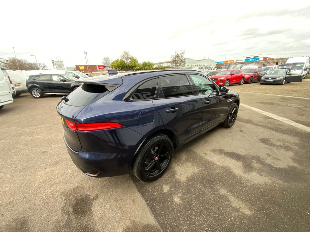 Used Jaguar F-Pace 2016 for sale - 77981489: Photo 7