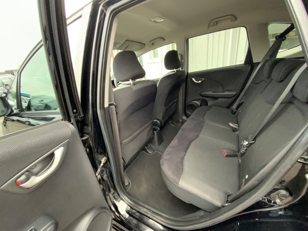 Used Honda Jazz 2014 for sale - 76509589: Photo 37