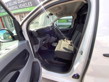 Used Vauxhall Vivaro 2022 for sale - 79612380: Photo