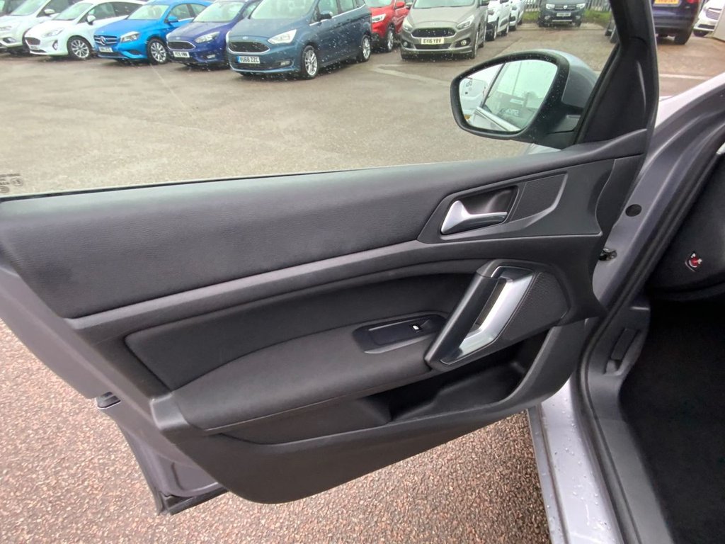 Used Peugeot 308 2014 for sale - 77507818: Photo 33