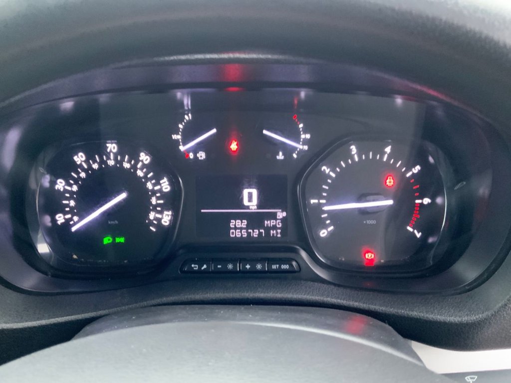 Used Vauxhall Vivaro 2021 for sale - 77408559: Photo 24