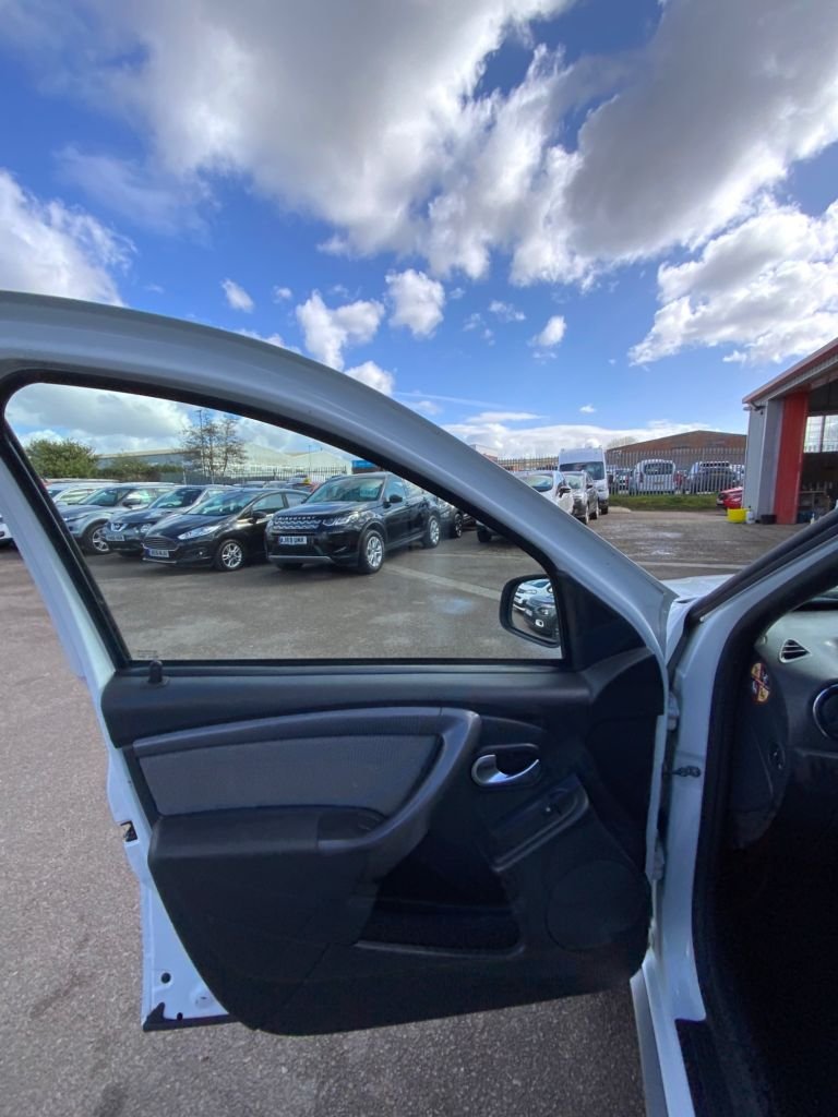 Used Dacia Duster 2017 for sale - 78030428: Photo 28