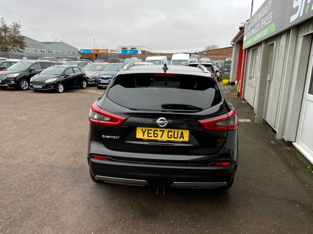 Used Nissan Qashqai 2017 for sale - 77792288: Photo 11