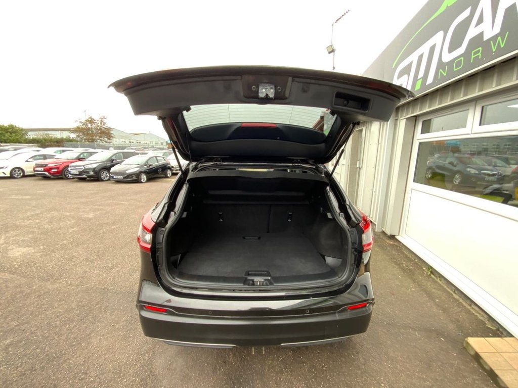 Used Nissan Qashqai 2017 for sale - 77792288: Photo 21