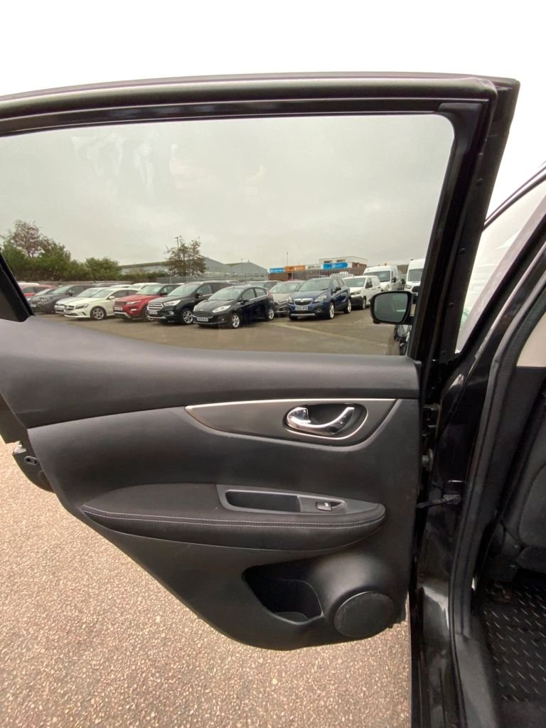 Used Nissan Qashqai 2017 for sale - 77792288: Photo 26