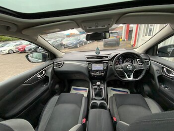 Used Nissan Qashqai 2017 for sale - 77792288: Photo