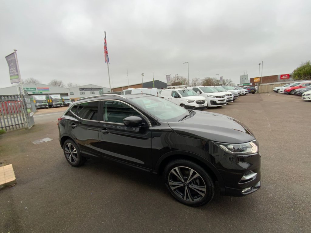 Used Nissan Qashqai 2017 for sale - 77792288: Photo 6