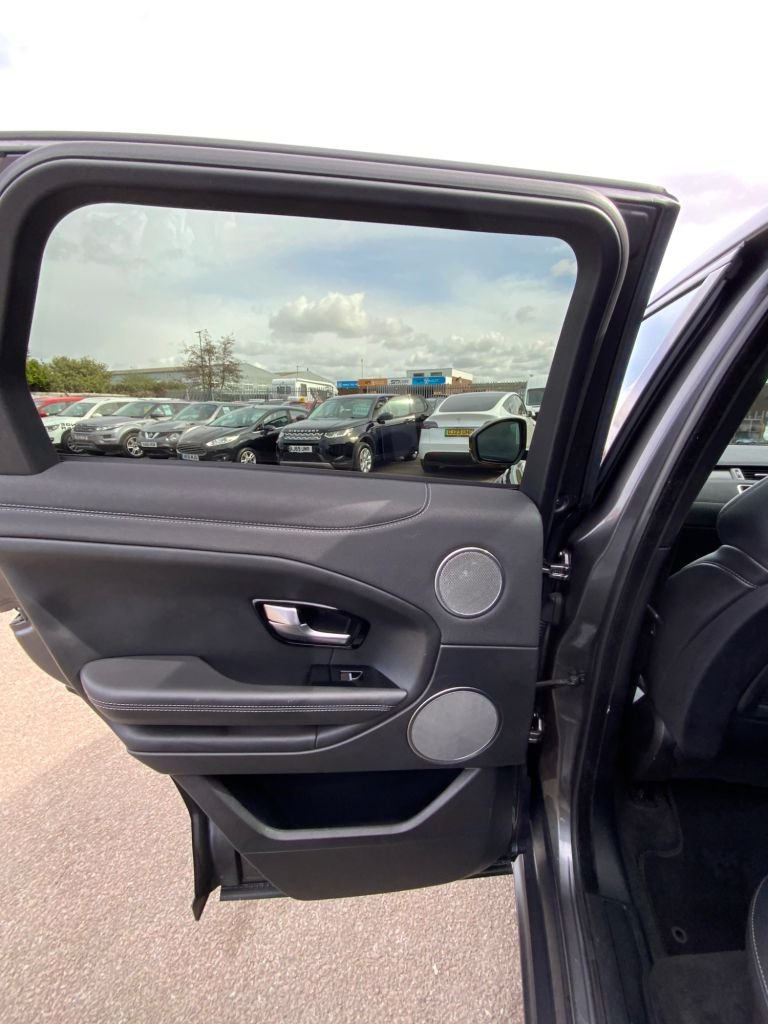 Used Land Rover Range Rover Evoque 2018 for sale - 78017331: Photo 28