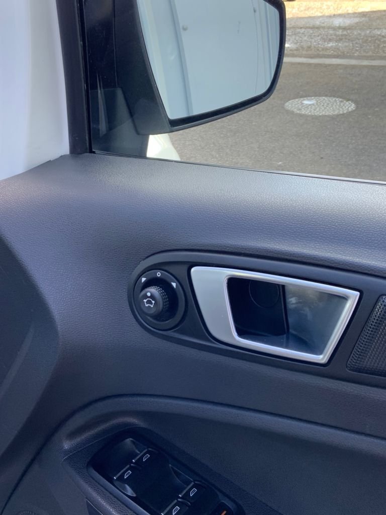 Used Ford Ecosport 2017 for sale - 78030323: Photo 11