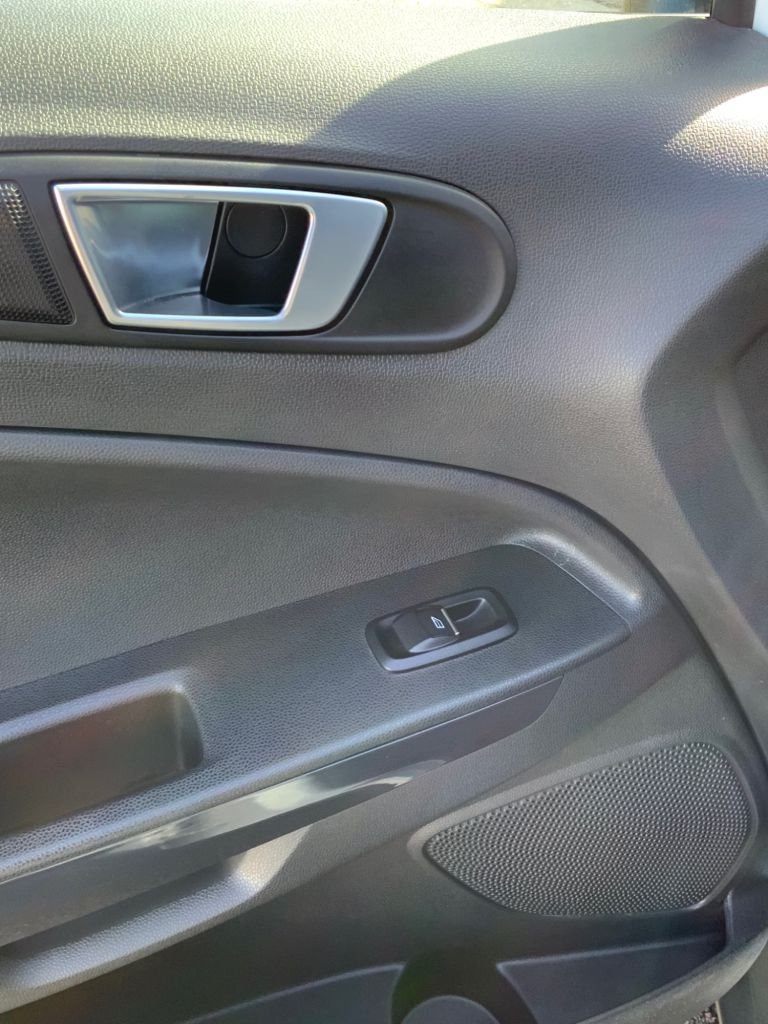 Used Ford Ecosport 2017 for sale - 78030323: Photo 25