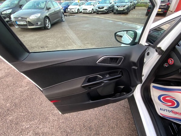 Used Ford B-MAX 2016 for sale - 75727647: Photo 27