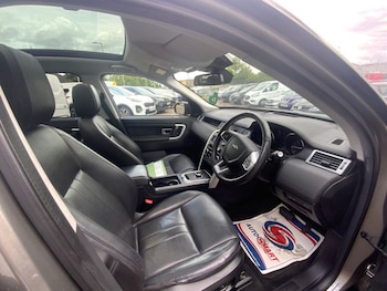 Used Land Rover Discovery Sport 2018 for sale - 78793086: Photo