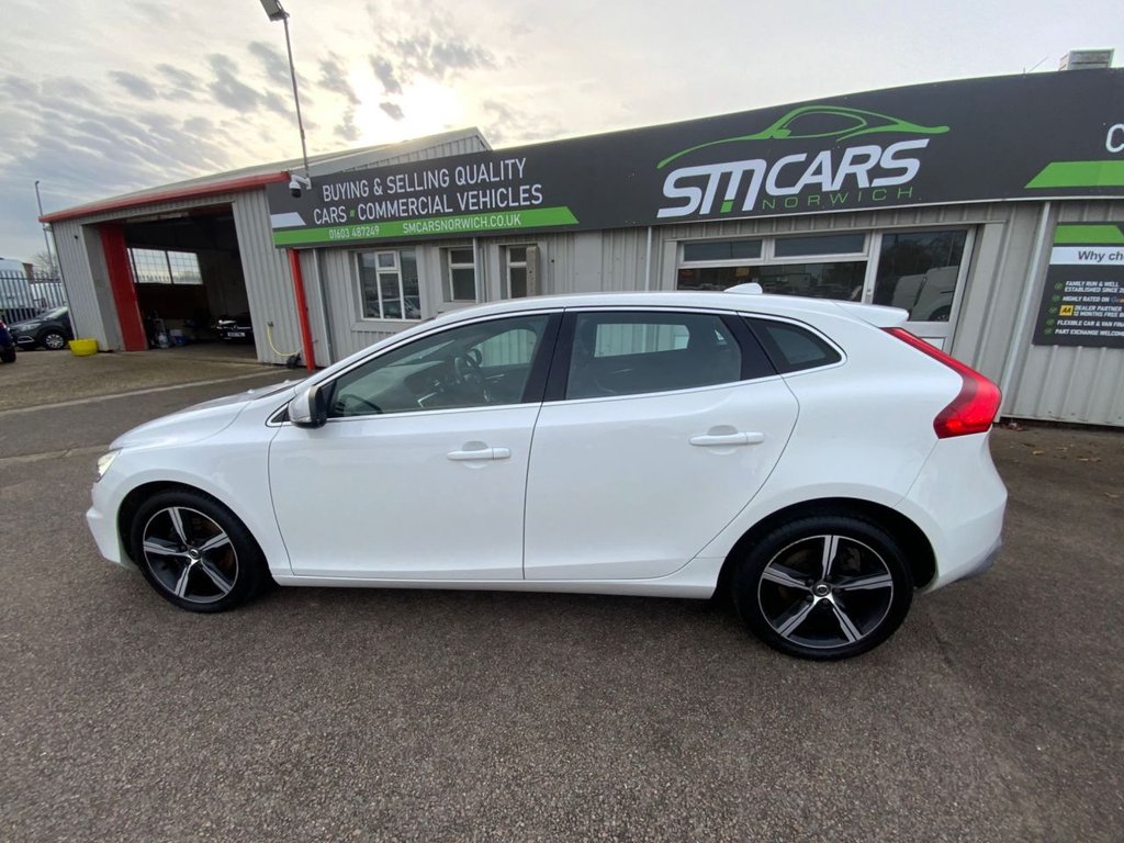 Used Volvo V40 2016 for sale - 76482220: Photo 13