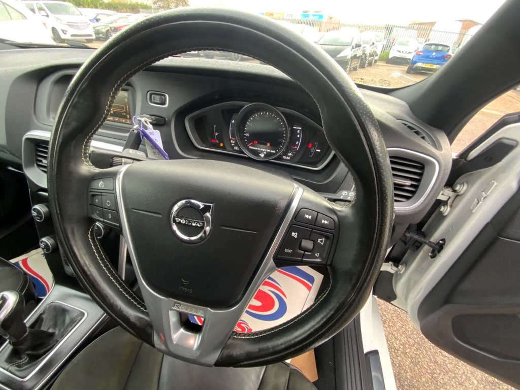 Used Volvo V40 2016 for sale - 76482220: Photo 18