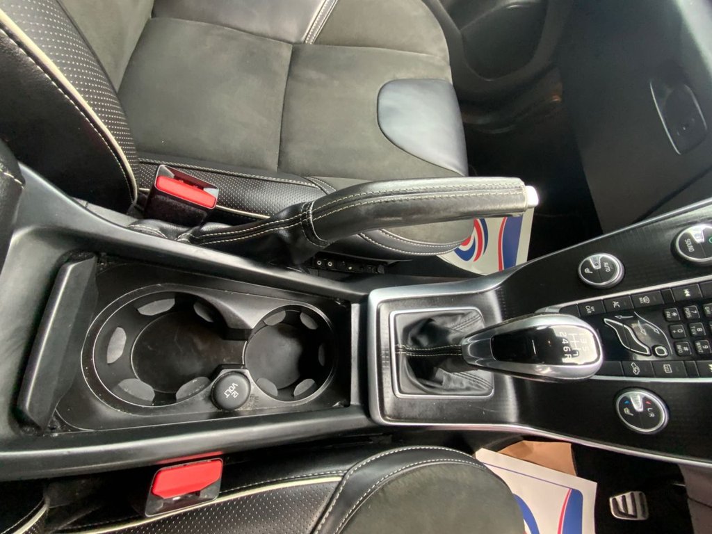 Used Volvo V40 2016 for sale - 76482220: Photo 28