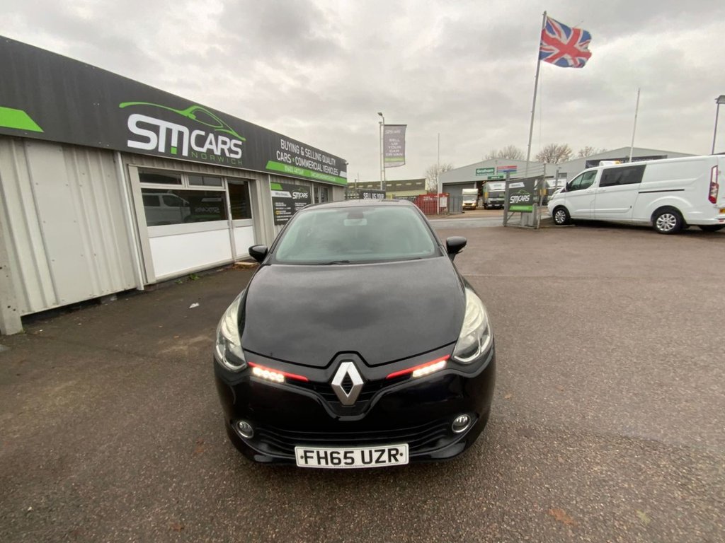 Used Renault Clio 2015 for sale - 76655165: Photo 3