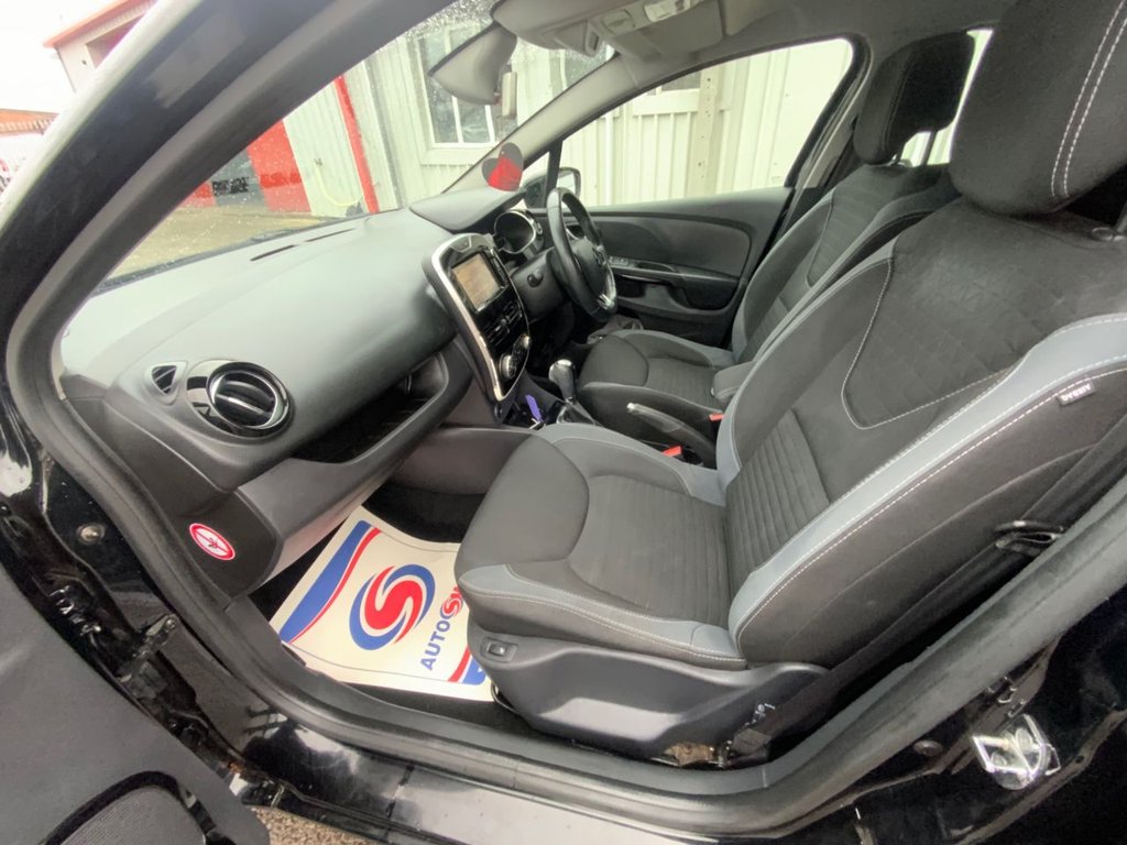 Used Renault Clio 2015 for sale - 76655165: Photo 34