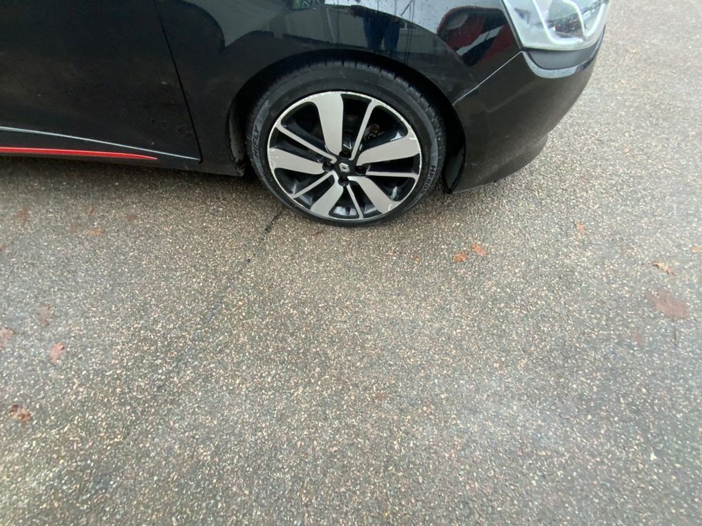 Used Renault Clio 2015 for sale - 76655165: Photo 40