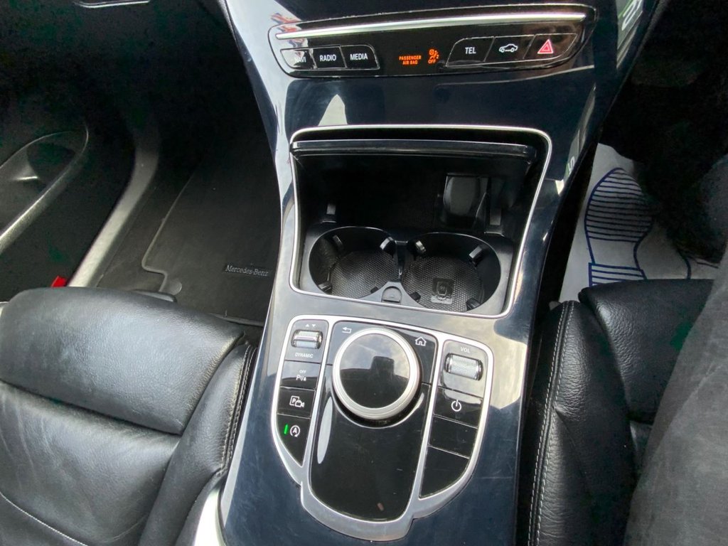 Used Mercedes-Benz C Class 2020 for sale - 77642935: Photo 38