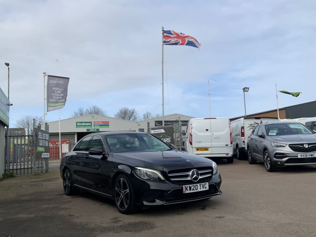 Used Mercedes-Benz C Class 2020 for sale - 77642935: Photo 4