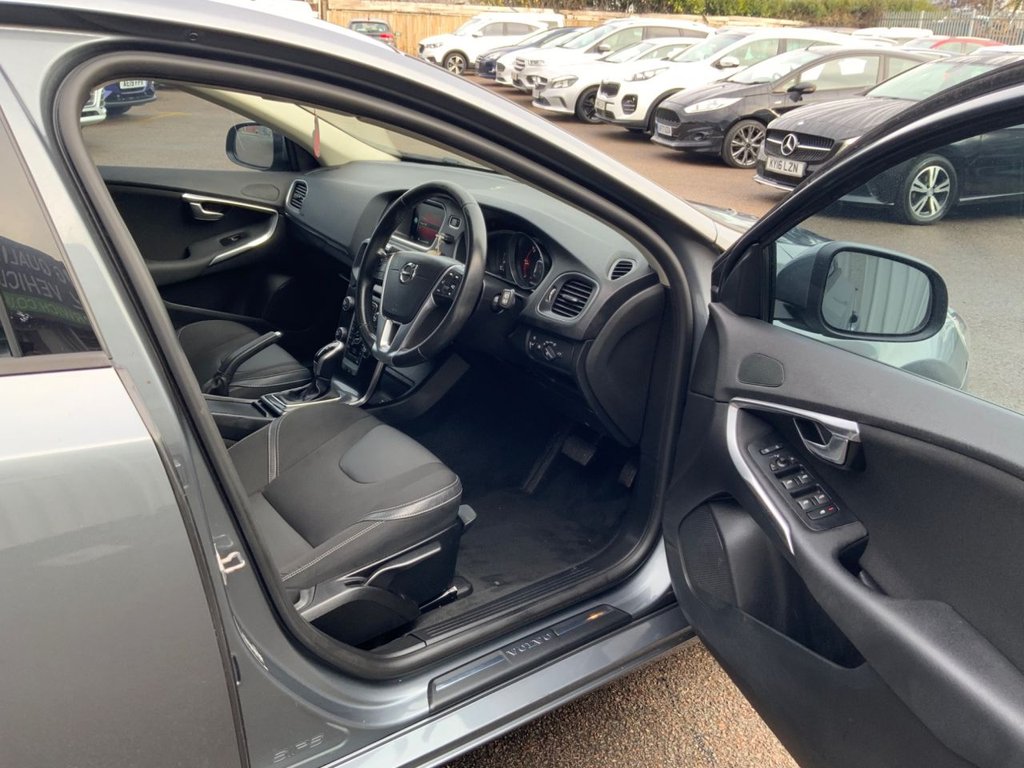 Used Volvo V40 2016 for sale - 77621689: Photo 15