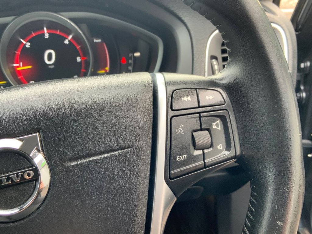 Used Volvo V40 2016 for sale - 77621689: Photo 26