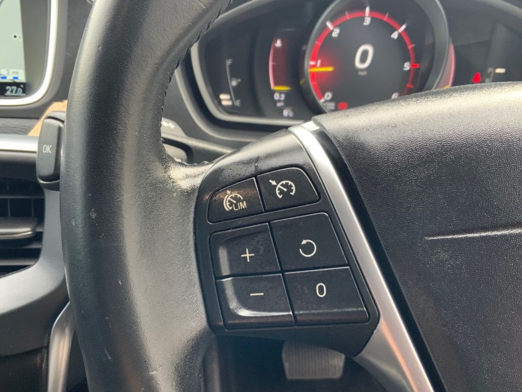 Used Volvo V40 2016 for sale - 77621689: Photo 27