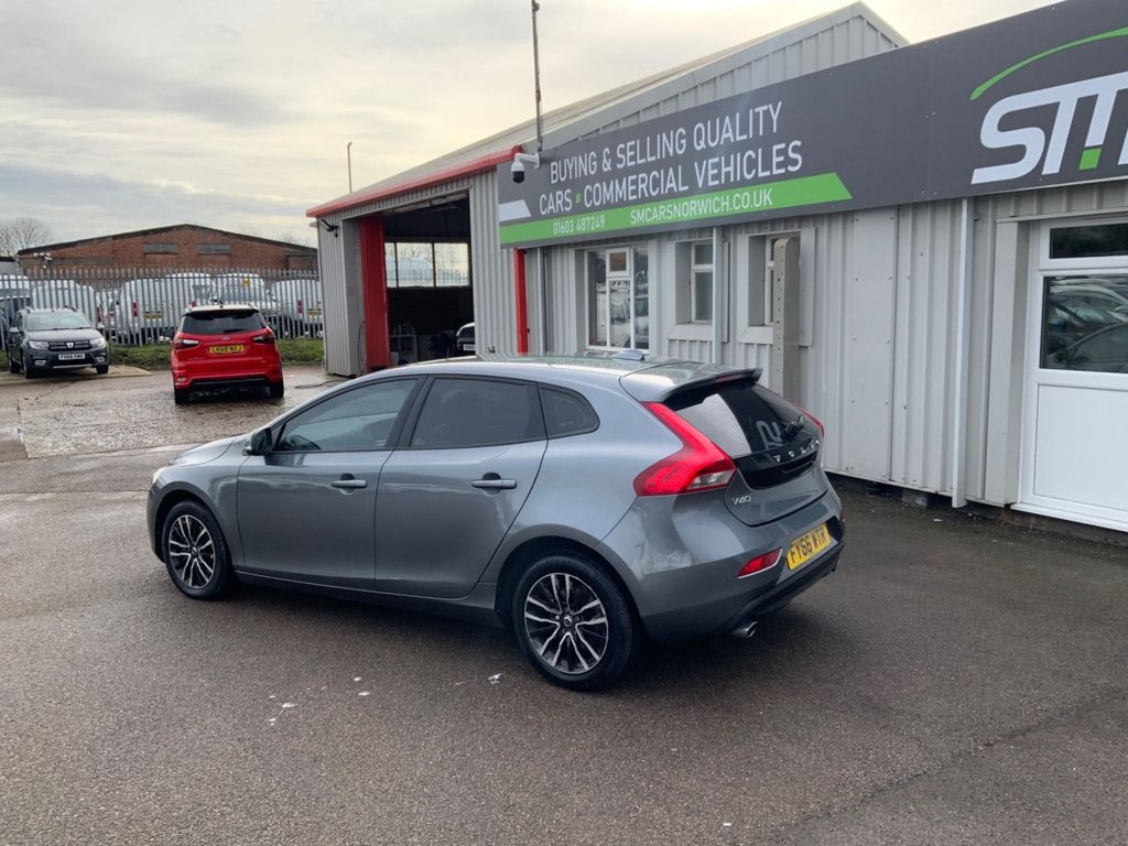 Used Volvo V40 2016 for sale - 77621689: Photo 7