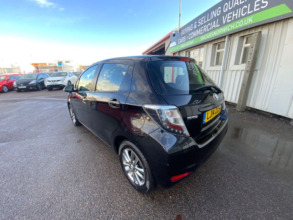 Used Toyota Yaris 2014 for sale - 76655351: Photo 14
