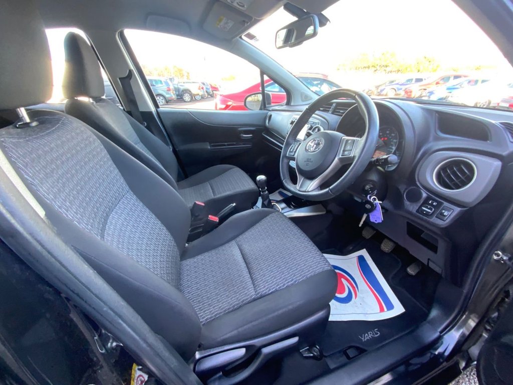 Used Toyota Yaris 2014 for sale - 76655351: Photo 19