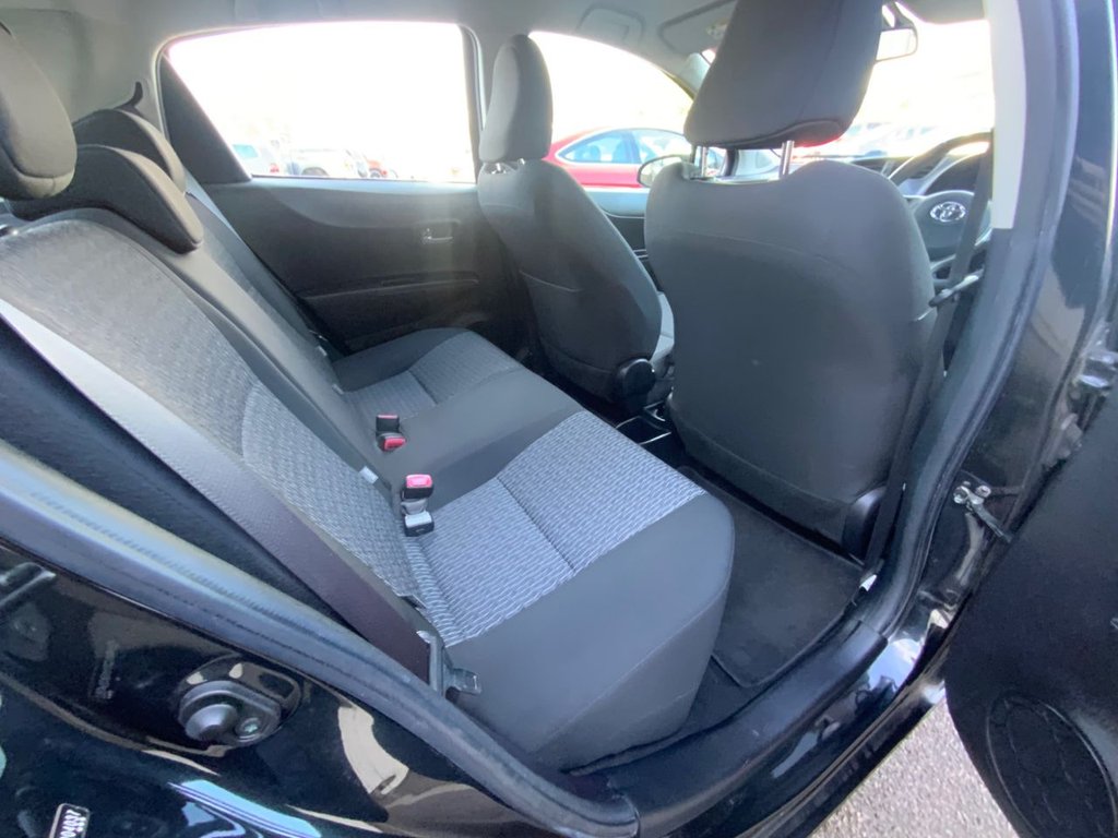 Used Toyota Yaris 2014 for sale - 76655351: Photo 33