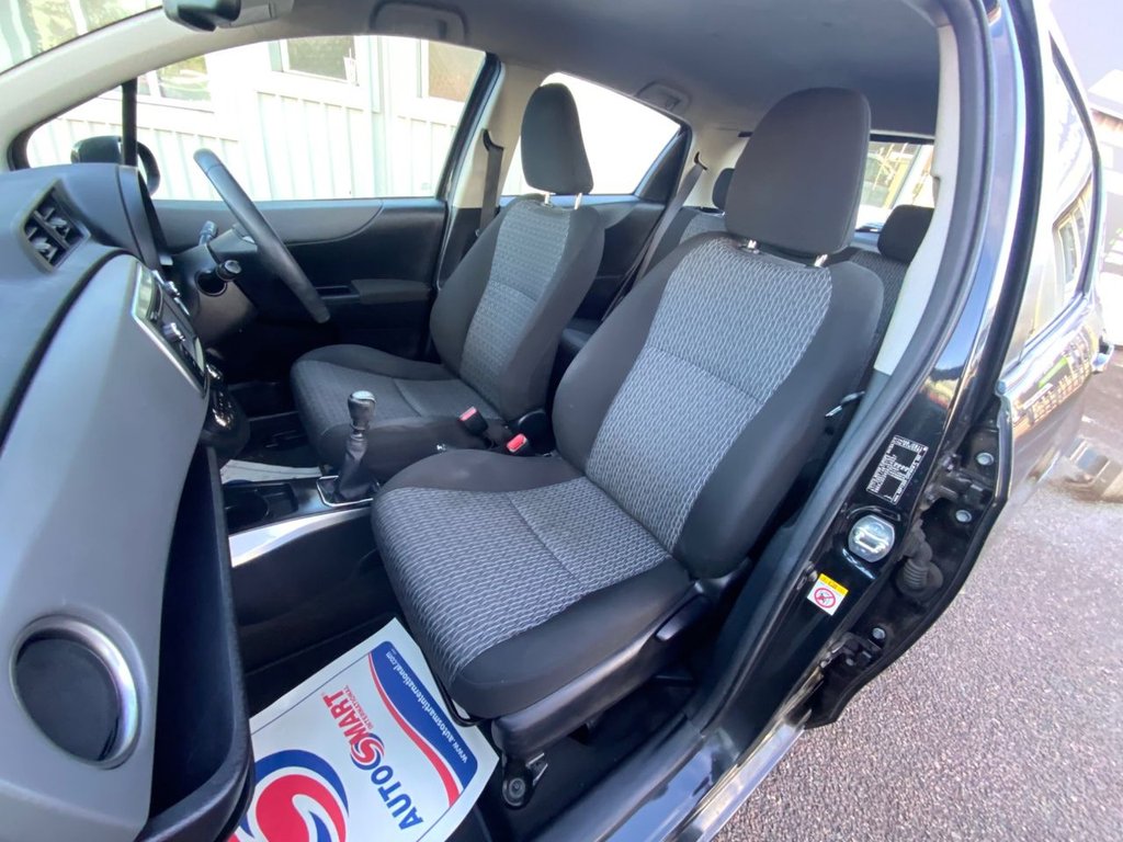 Used Toyota Yaris 2014 for sale - 76655351: Photo 35