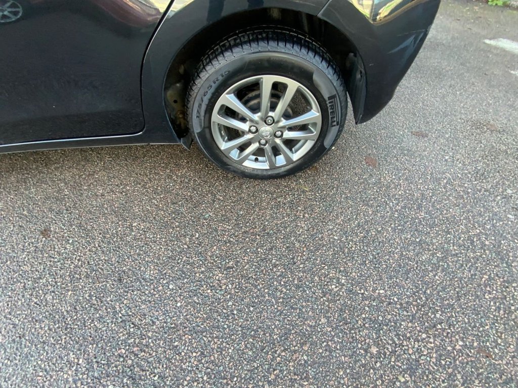 Used Toyota Yaris 2014 for sale - 76655351: Photo 43