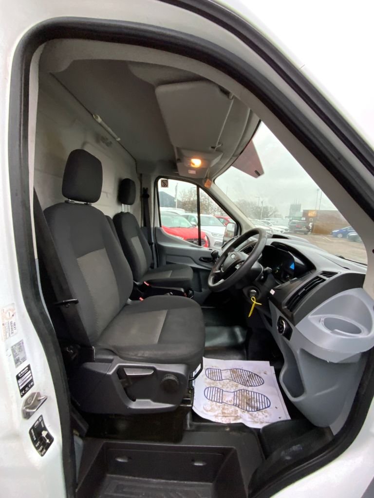 Used Ford Transit 2018 for sale - 77976640: Photo 2