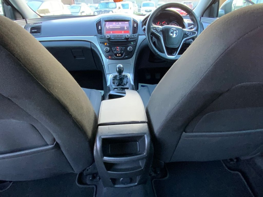 Used Vauxhall Insignia 2015 for sale - 77153496: Photo 28
