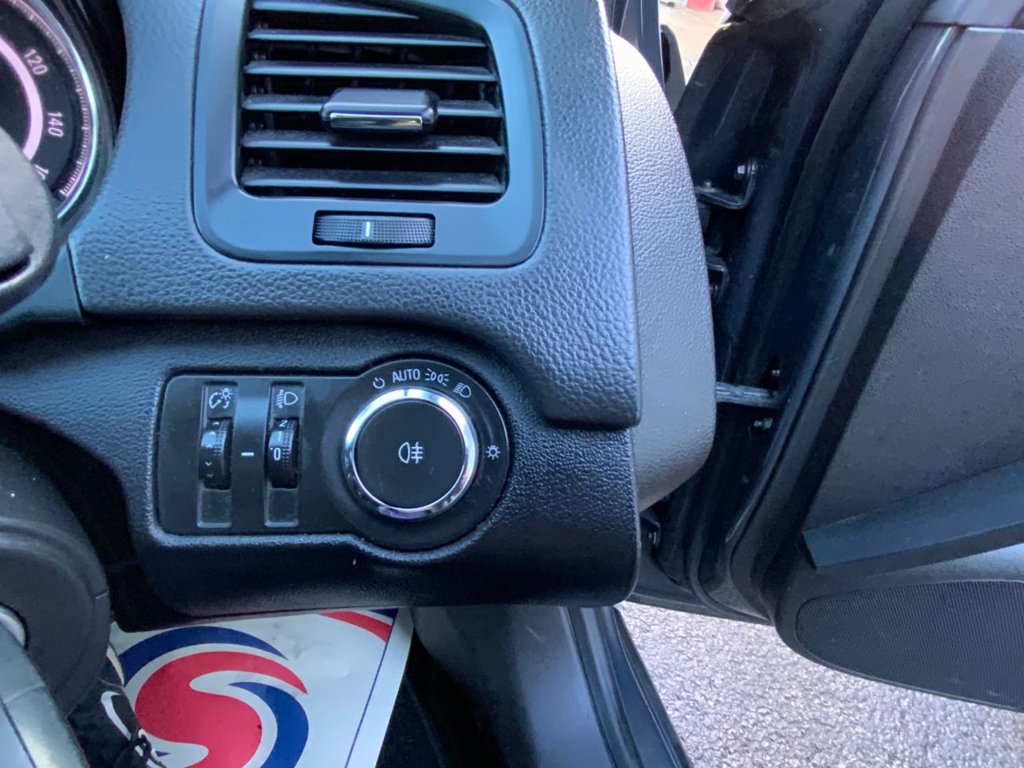 Used Vauxhall Insignia 2015 for sale - 77153496: Photo 37