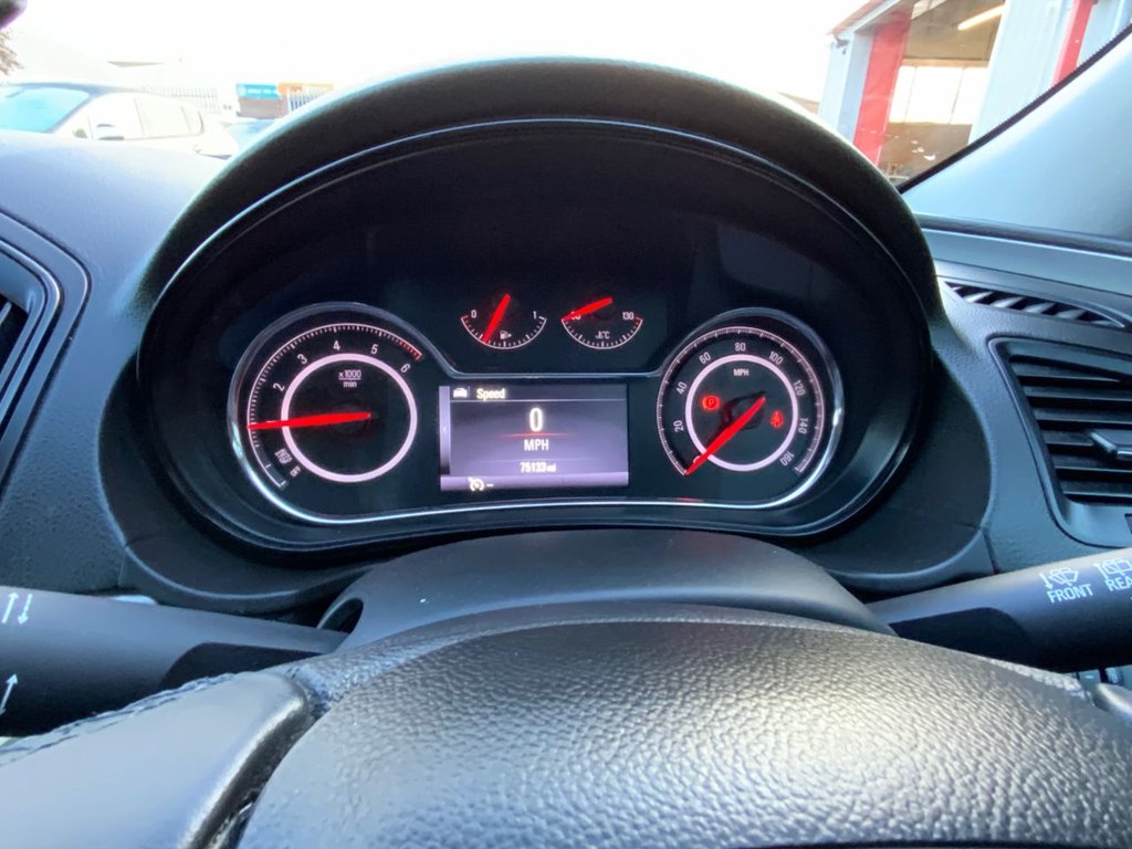 Used Vauxhall Insignia 2015 for sale - 77153496: Photo 40