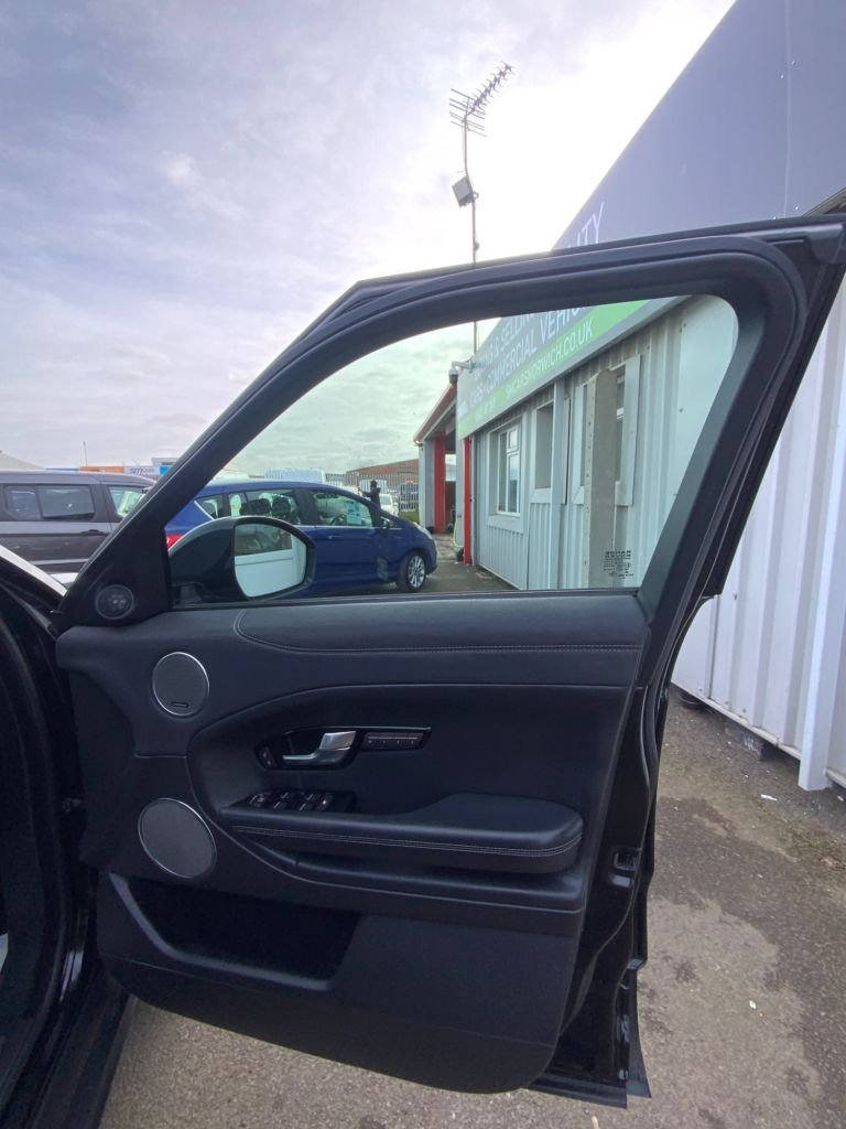 Used Land Rover Range Rover Evoque 2018 for sale - 78200364: Photo 12