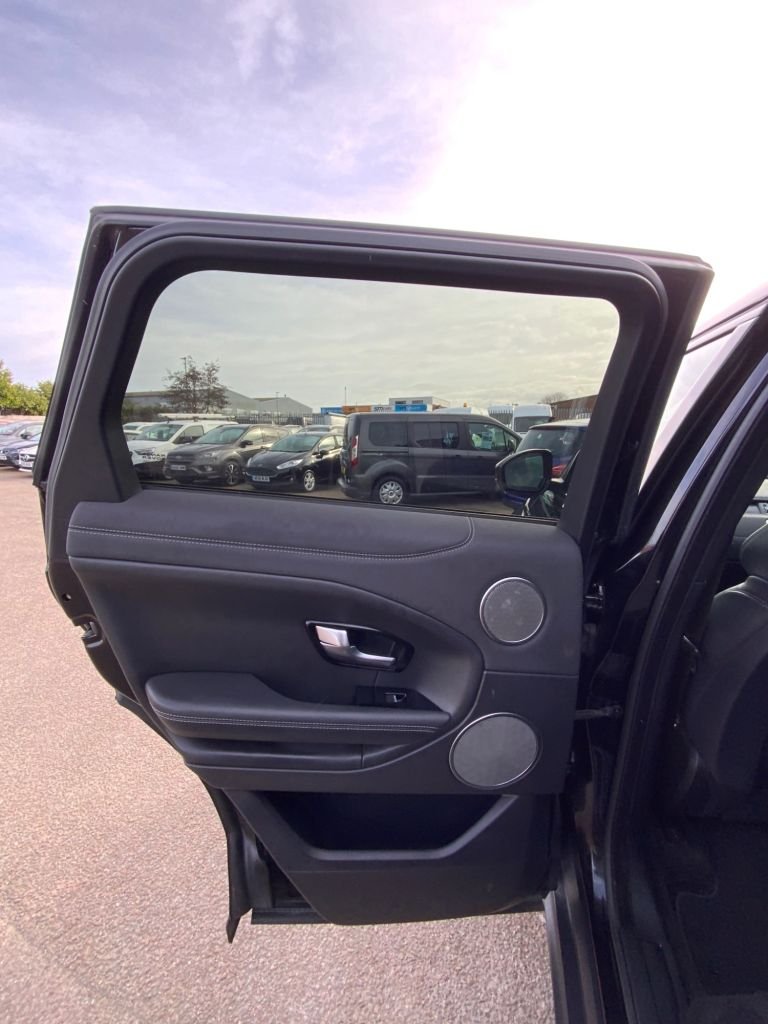 Used Land Rover Range Rover Evoque 2018 for sale - 78200364: Photo 28