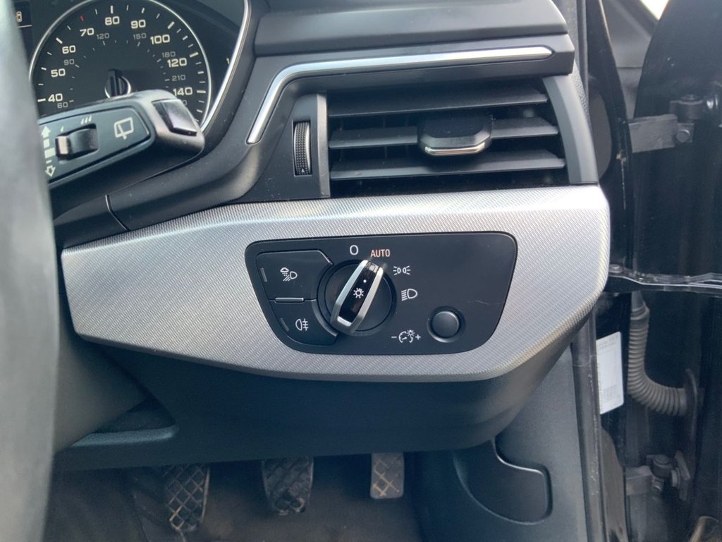 Used Audi A4 Avant 2016 for sale - 77631975: Photo 32