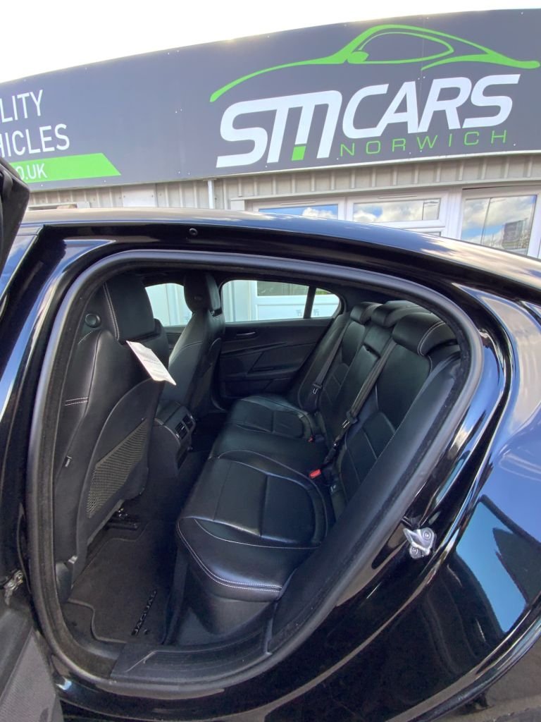 Used Jaguar XE 2019 for sale - 78030480: Photo 28