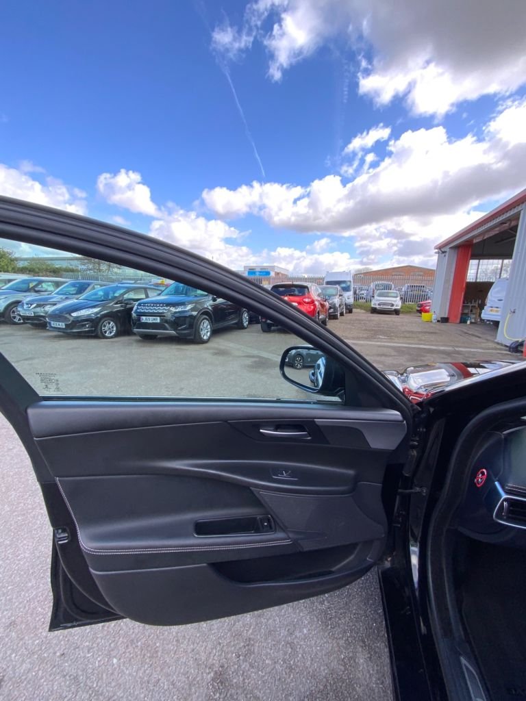 Used Jaguar XE 2019 for sale - 78030480: Photo 33