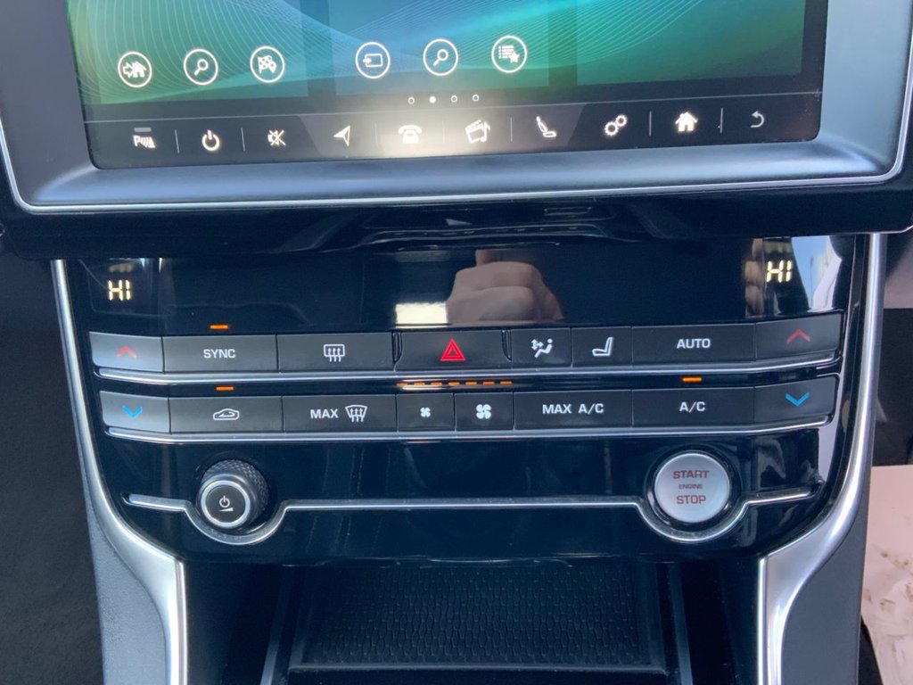 Used Jaguar XE 2019 for sale - 78030480: Photo 38