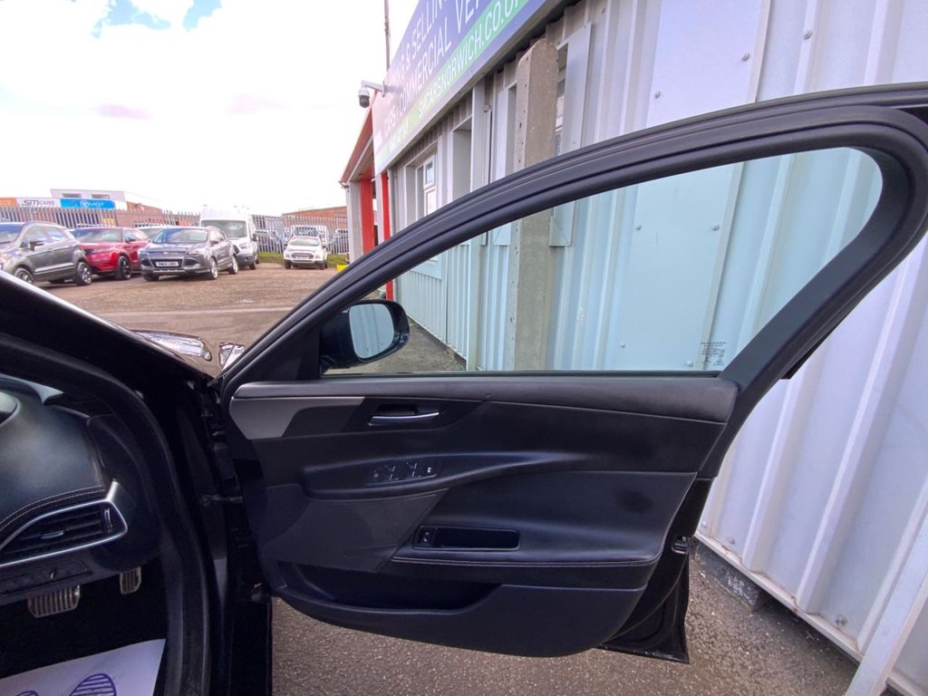 Used Jaguar XE 2019 for sale - 78030480: Photo 5