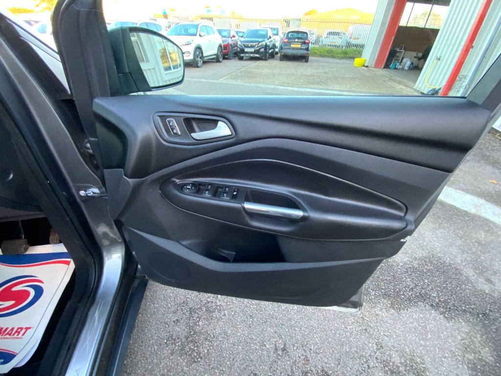 Used Ford Kuga 2014 for sale - 76396164: Photo 15