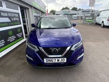 Used Nissan Qashqai 2017 for sale - 79587973: Photo