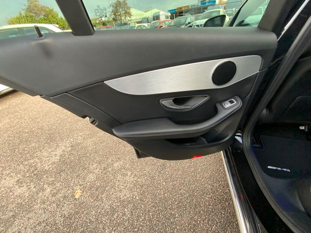 Used Mercedes-Benz C Class 2016 for sale - 76642544: Photo 35